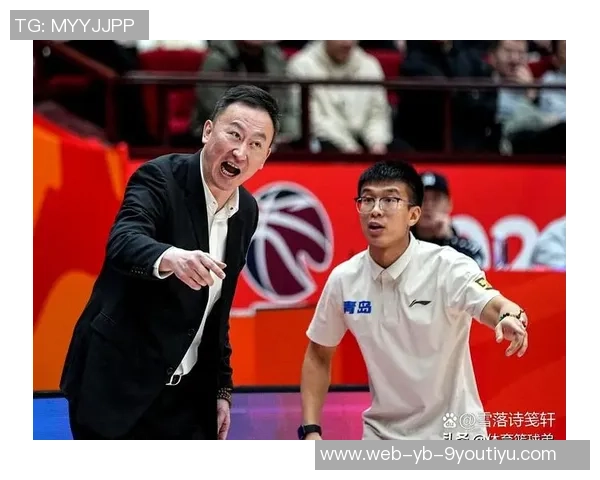 刘维伟自带剪刀为杨瀚森打造30美元理发馆的独特体验 刘维伟自带剪刀为杨瀚森打造30美元理发馆的独特体验